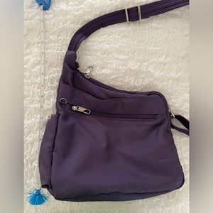 Travelon Antitheft Crossbody bag Purple